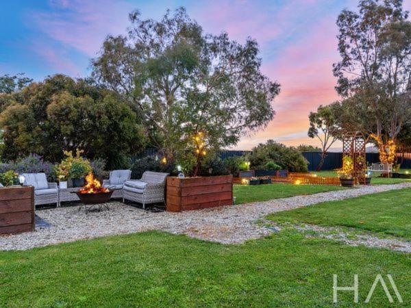 Harrison Grove Villa Forcett Exterior photo
