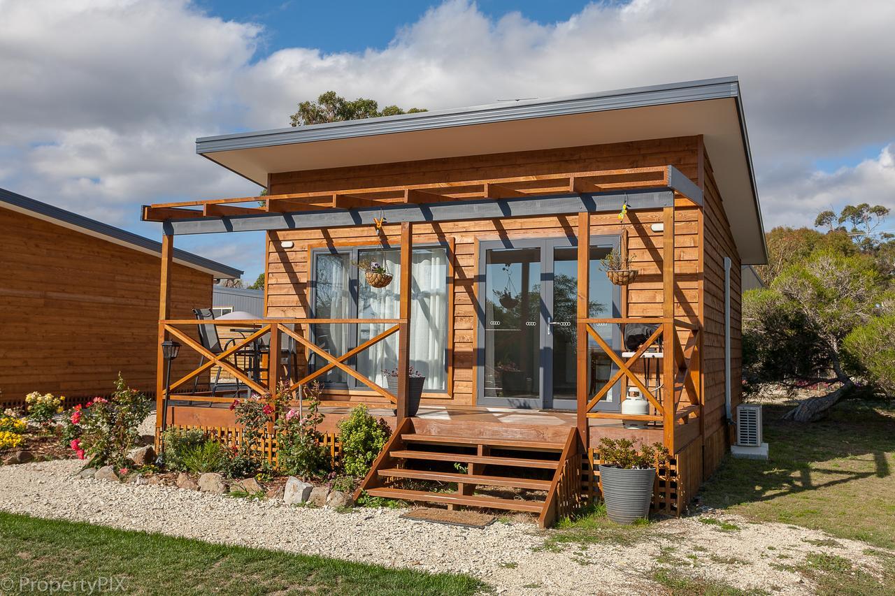 Harrison Grove Villa Forcett Exterior photo